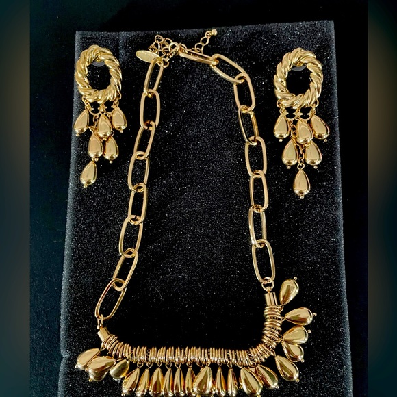 Fashion Necklace and Earrings! NWOT! - Picture 1 of 5